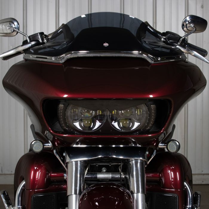 Harley® Road Glide '15-'23 Demi Headlight Grille | Vivid Black