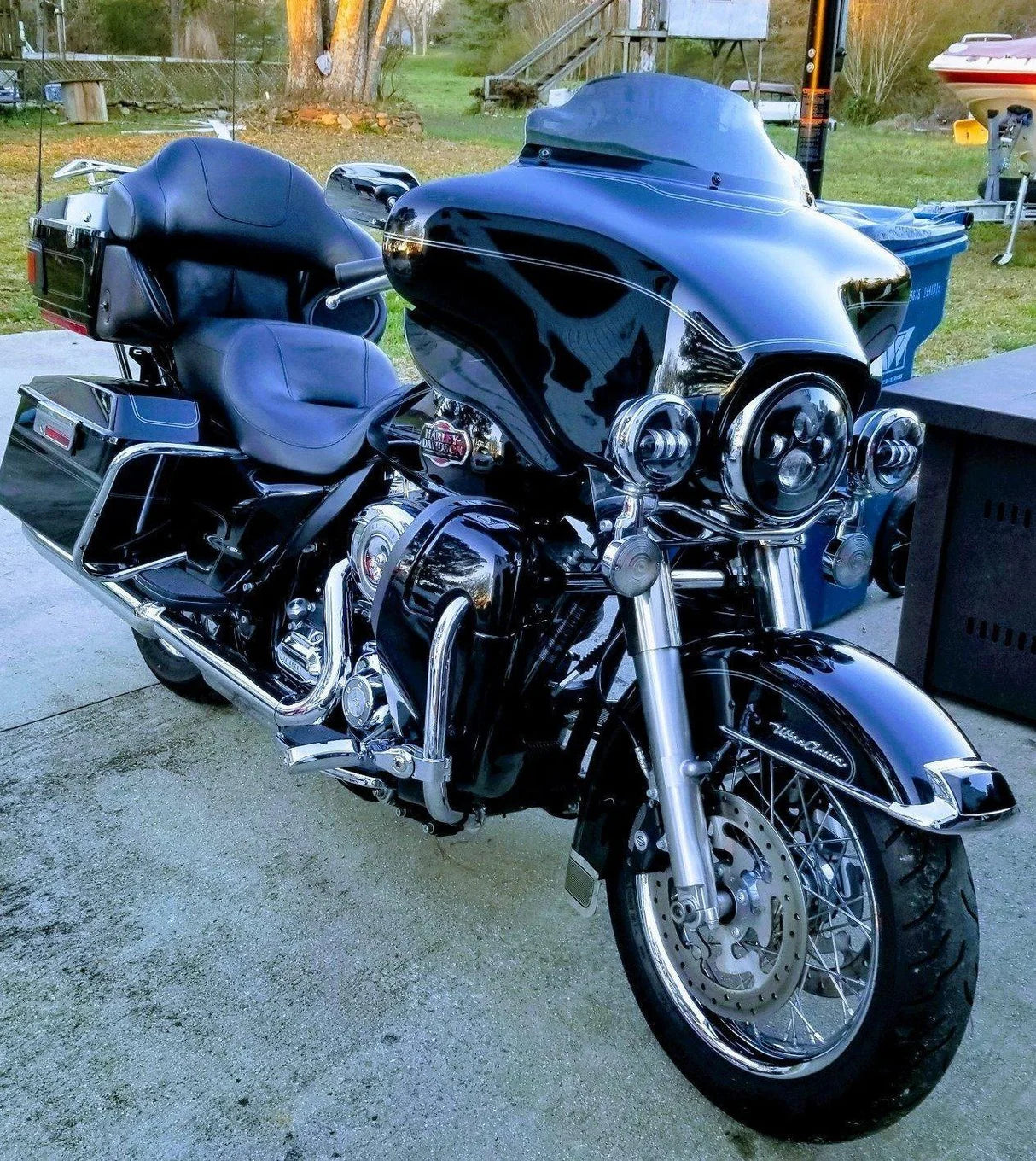 Eagle Lights 7" Black LED Headlight and 4.5" LED Passing Light Kit for Harley Davidson