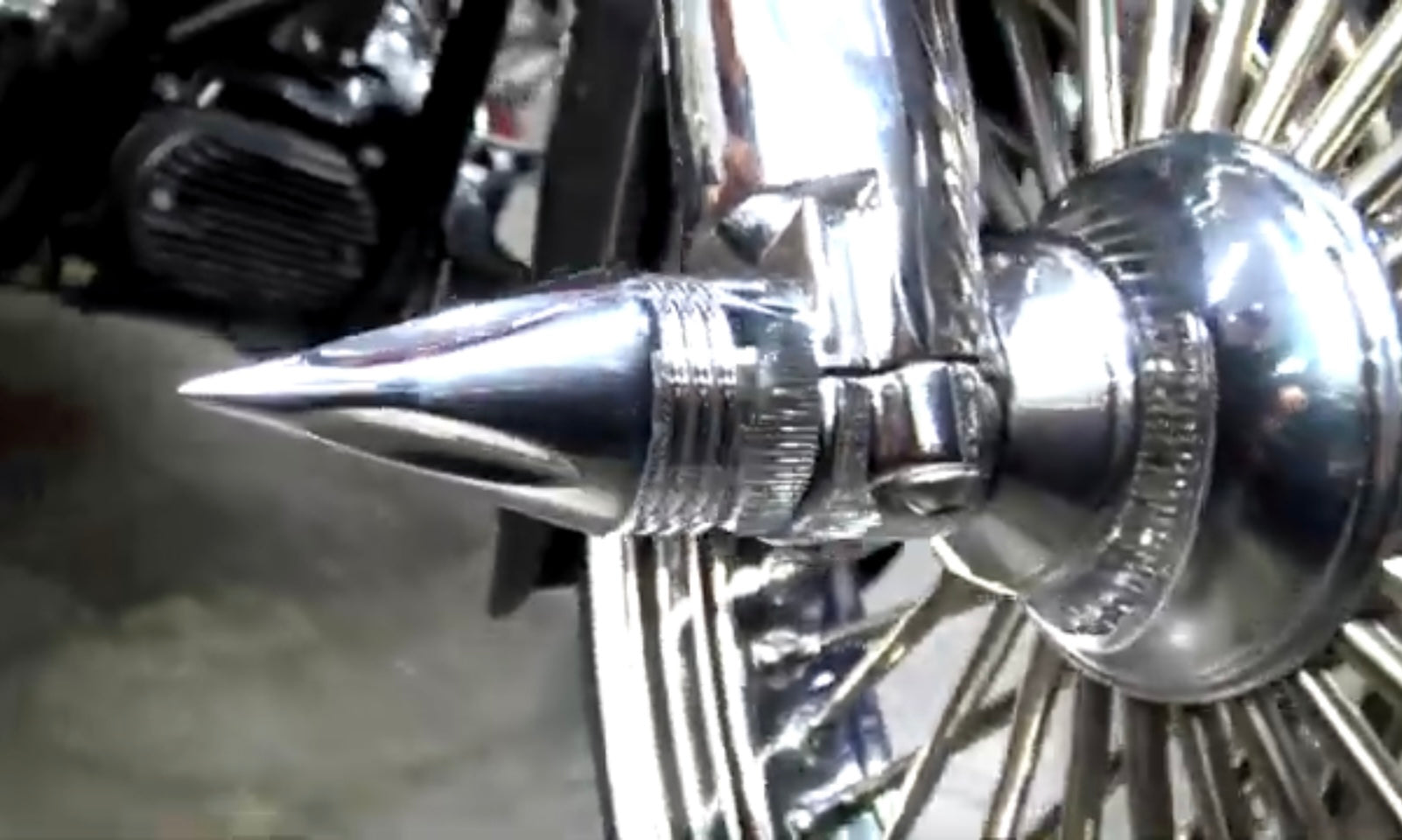 Axle Nut Covers for Touring & Softail