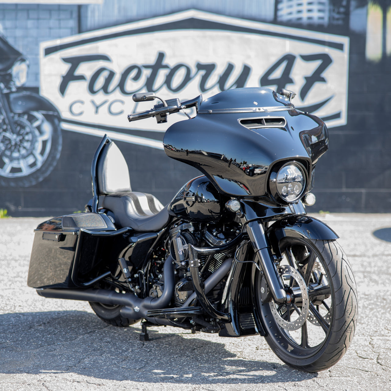 Factory 47 Shield Front Crash Bar For Baggers